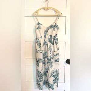 Goodnight Macaroon 'Gaho' Leaf Print Button Front Midi Dress | NWOT | Size Small